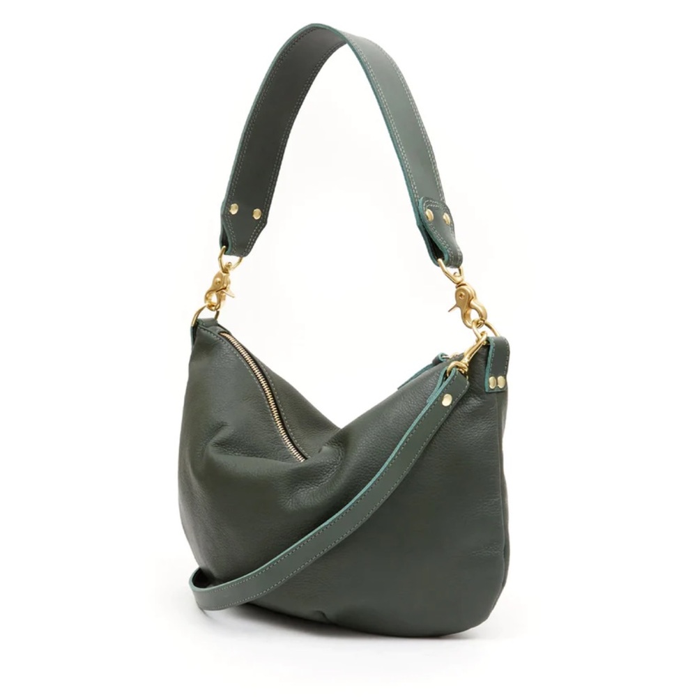 Clare V.  Moyen Messenger dark green
